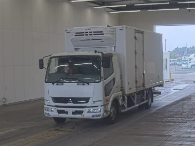 MITSUBISHI FUSO FIGHTER