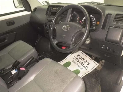 TOYOTA LITE ACE VAN