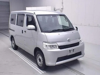 TOYOTA TOWN ACE VAN