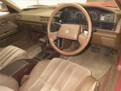 TOYOTA CRESTA