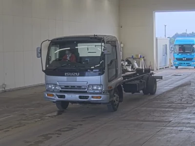 ISUZU FORWARD