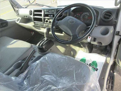 TOYOTA DYNA