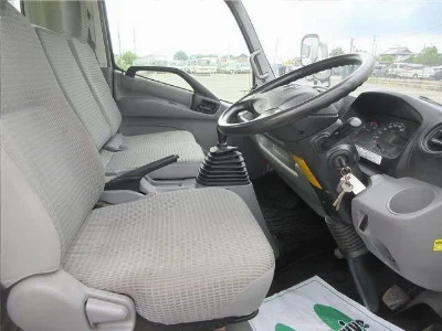 TOYOTA DYNA