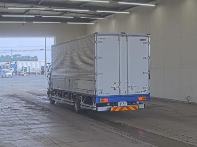 Mitsubishi FUSO FIGHTER