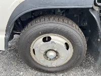Цена авто Isuzu Elf с аукционов Японии, номер кузова NJR85A, пробег 56 000, оценка 2