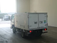 Mazda Titan