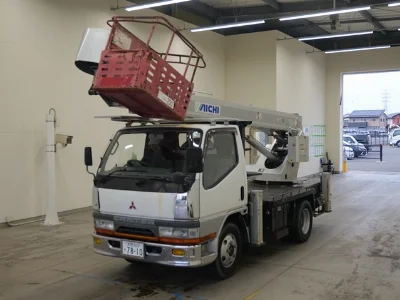 MITSUBISHI CANTER
