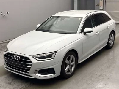 AUDI A4 AVANTE
