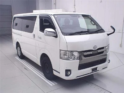 TOYOTA REGIUS ACE VAN
