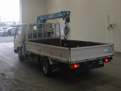 MITSUBISHI CANTER