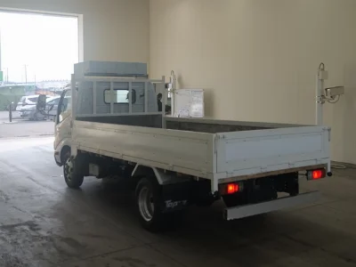 TOYOTA DYNA