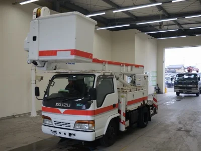 ISUZU ELF