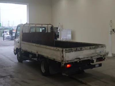 TOYOTA DYNA