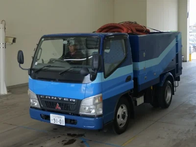 MITSUBISHI CANTER