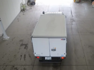 MITSUBISHI DELICA WAGON