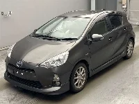 Цена авто Toyota Aqua с аукционов Японии, номер кузова NHP10, пробег 125 000, оценка 2