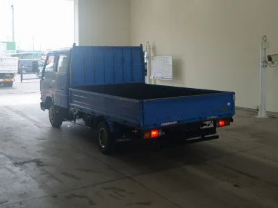 MITSUBISHI CANTER