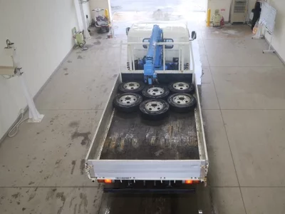 MITSUBISHI CANTER