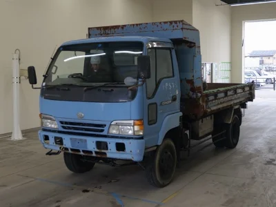 NISSAN UD
