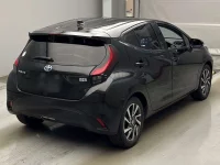 Цена авто Toyota Aqua с аукционов Японии, номер кузова MXPK11, пробег 25 000, оценка 8