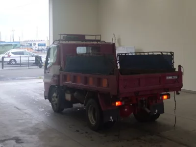 MITSUBISHI CANTER