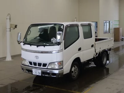TOYOTA DYNA