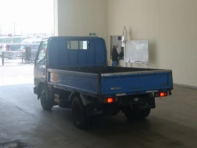 MITSUBISHI CANTER