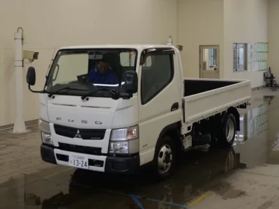 MITSUBISHI CANTER