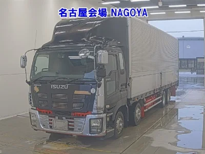 ISUZU GIGA