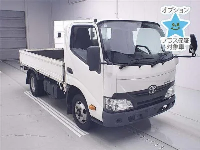 TOYOTA DYNA