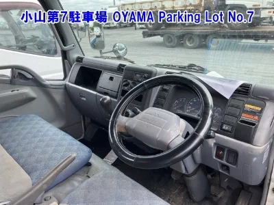 MITSUBISHI CANTER