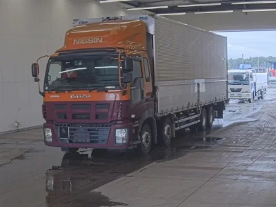 ISUZU GIGA