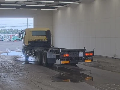 MITSUBISHI FUSO SUPER GREAT