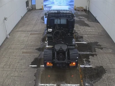 ISUZU GIGA