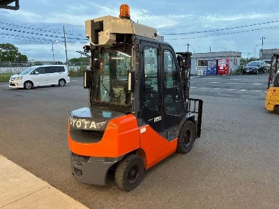 TOYOTA  FORKLIFT 