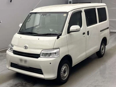 TOYOTA TOWN ACE VAN