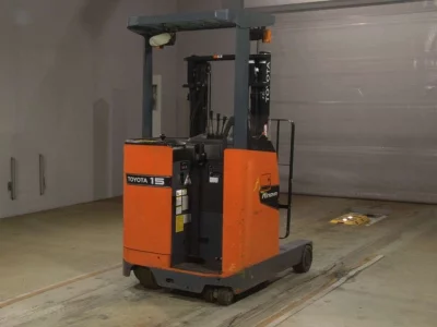 TOYOTA  FORKLIFT 