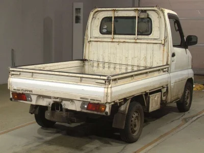NISSAN CLIPPER TRUCK