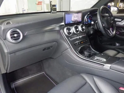 MERCEDES BENZ GLC