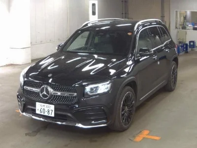 MERCEDES BENZ GLB
