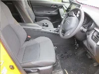 Цена авто Toyota C-HR с аукционов Японии, номер кузова ZYX11, пробег 43 000, оценка 12