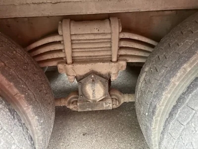 NISSAN DIESEL (UD) BIG THUMB