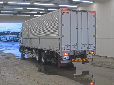 NISSAN DIESEL (UD) QUON