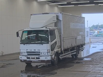MITSUBISHI FUSO FIGHTER