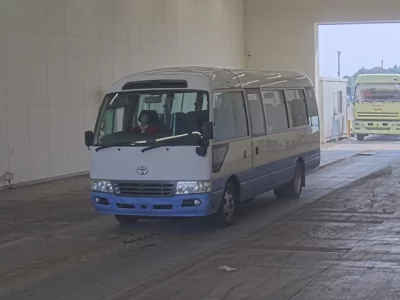 TOYOTA COASTER