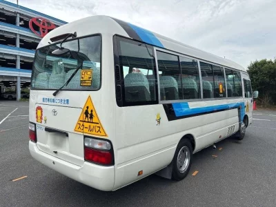TOYOTA COASTER