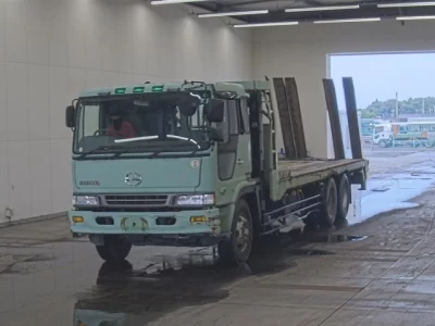Hino PROFIA