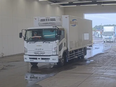 ISUZU FORWARD