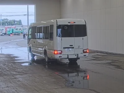TOYOTA COASTER