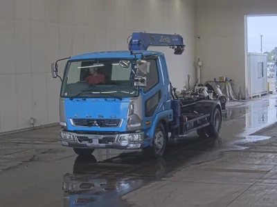 MITSUBISHI FUSO FIGHTER